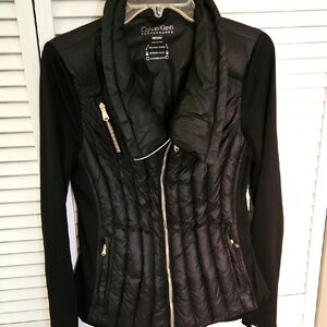CALVIN KLEIN PERFORMANCE PUFFER JACKET WITH KNIT SLEEVES sz M